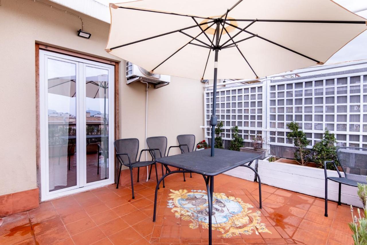Eye On The Politeama - L'Occhio Sul Politeama Apartment ปาแลร์โม ภายนอก รูปภาพ